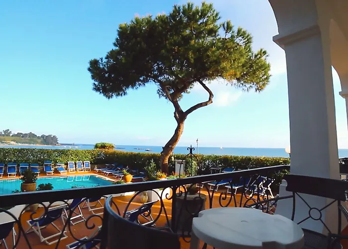 Отель Grand Lido 4*