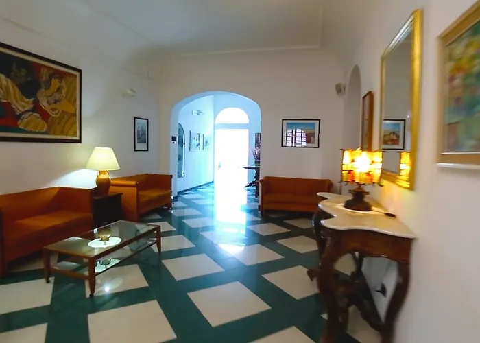 Отель Grand Lido 4*