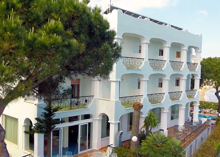 Отель Grand Lido